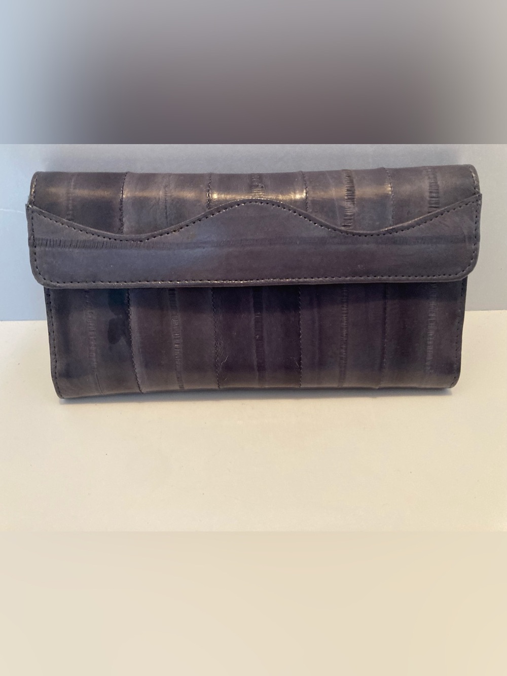 Vintage Purple Eel Skin Leather Clutch Wallet. Item# TSw6